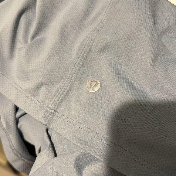 Lululemon shirt - Picture 3 of 3